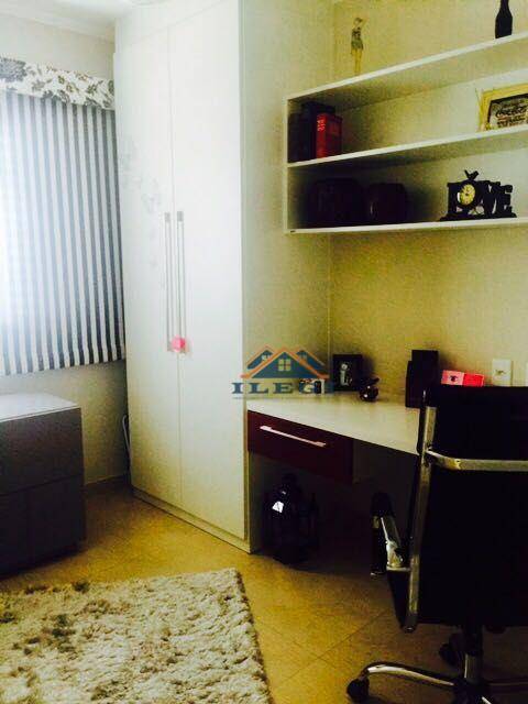 Apartamento para alugar com 3 quartos, 88m² - Foto 12