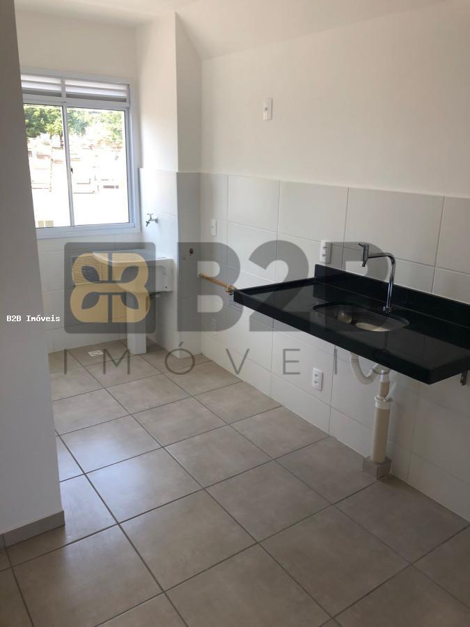 Apartamento à venda com 2 quartos, 46m² - Foto 3