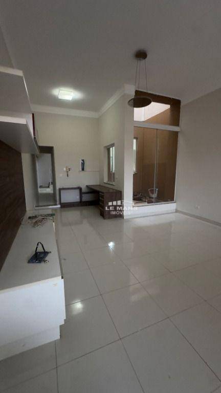 Casa, 3 quartos, 152 m² - Foto 1