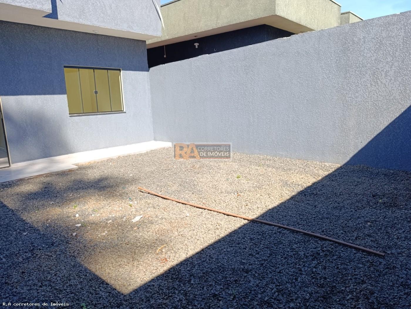 Casa à venda com 2 quartos, 125m² - Foto 11