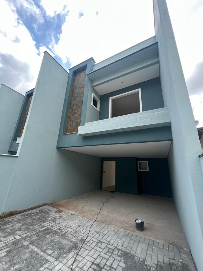 Casa à venda com 3 quartos, 139m² - Foto 4