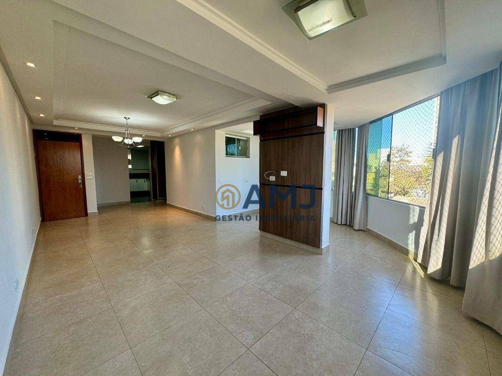 Apartamento à venda e aluguel com 3 quartos, 117m² - Foto 1