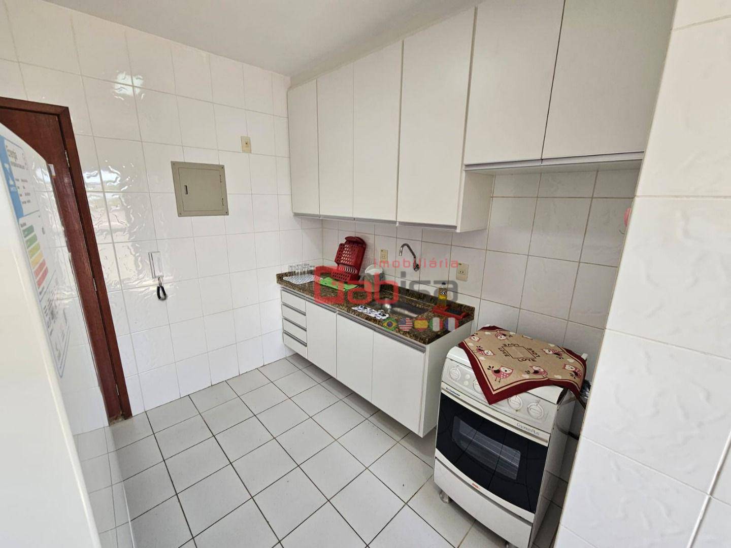 Apartamento à venda com 3 quartos, 130m² - Foto 4