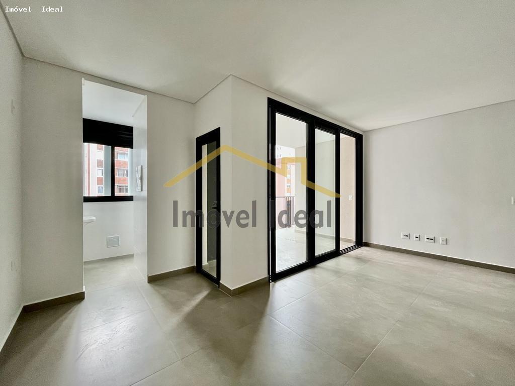 Apartamento à venda com 3 quartos, 144m² - Foto 7