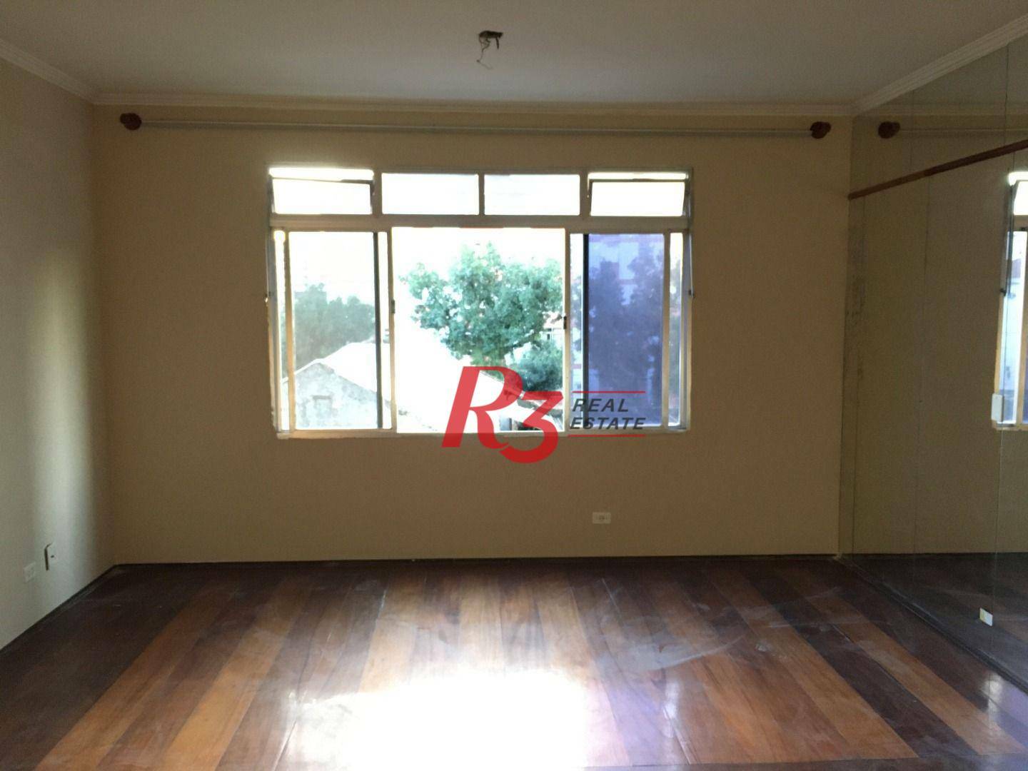 Apartamento à venda com 2 quartos, 95m² - Foto 2