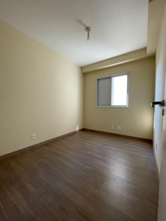 Apartamento para alugar com 2 quartos, 57m² - Foto 6