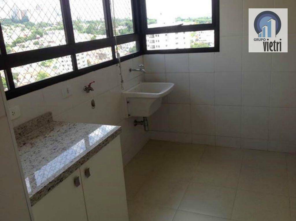 Apartamento à venda com 3 quartos, 302m² - Foto 3