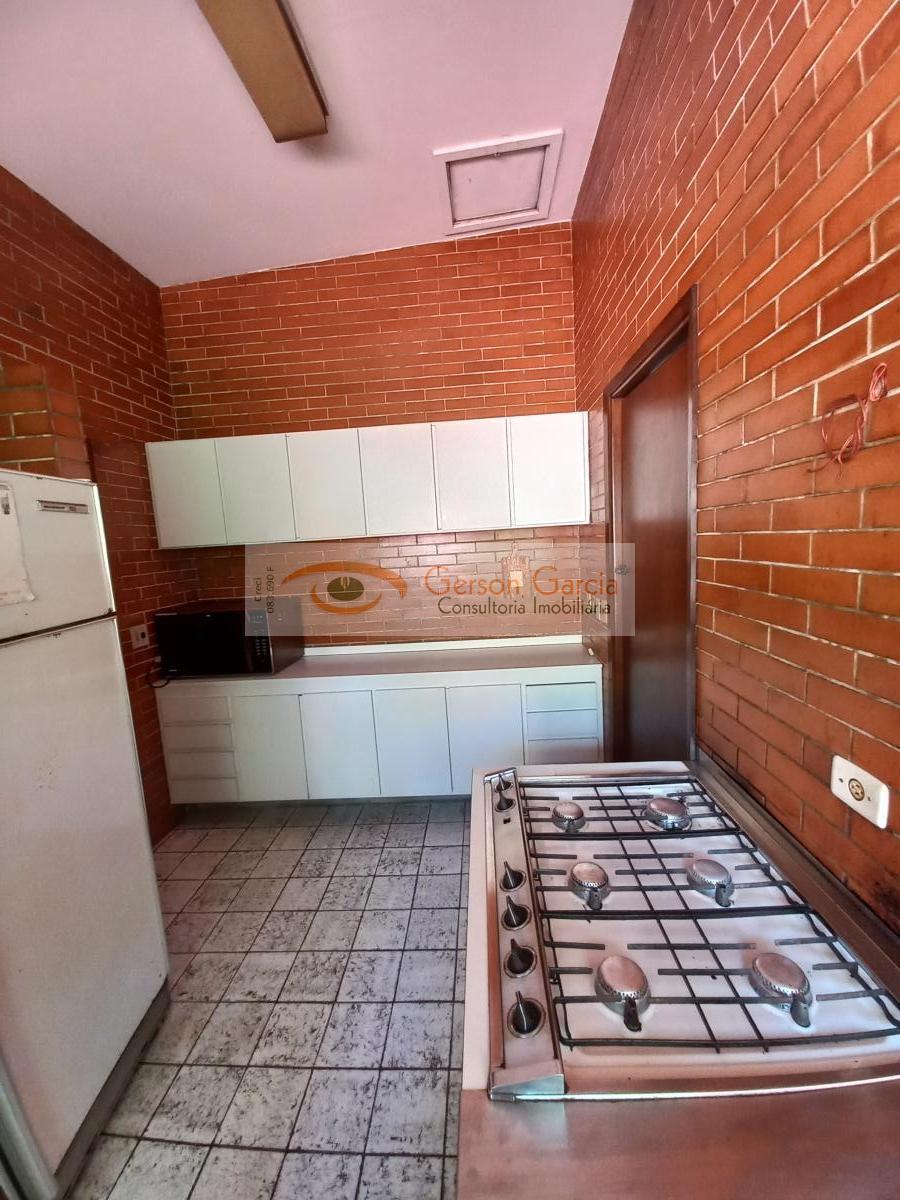 Casa de Condomínio à venda com 3 quartos, 390m² - Foto 20