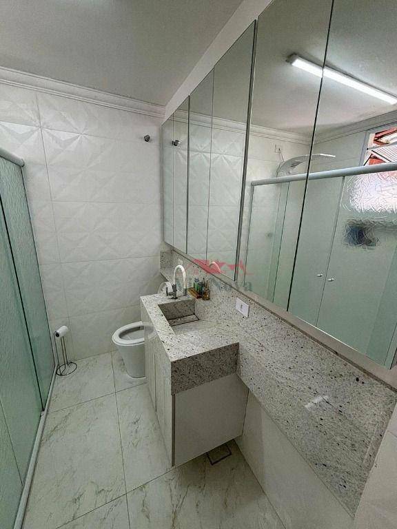 Sobrado à venda e aluguel com 3 quartos, 208m² - Foto 19