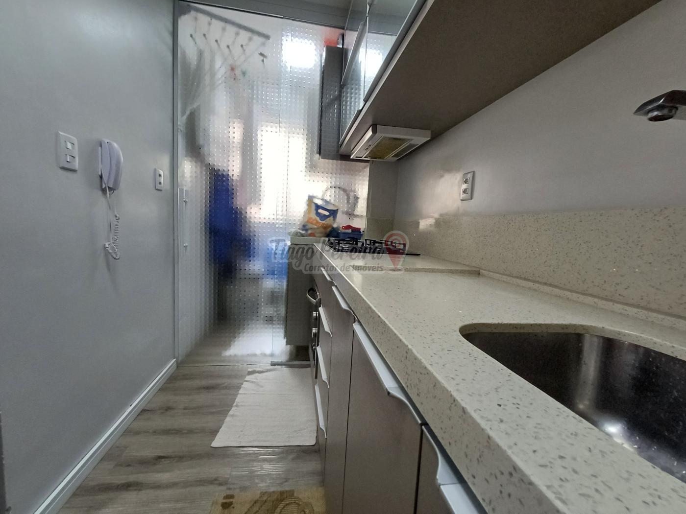 Apartamento à venda com 2 quartos, 65m² - Foto 5