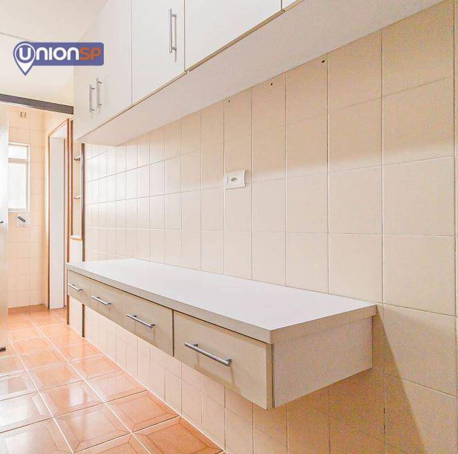 Apartamento à venda com 2 quartos, 77m² - Foto 13