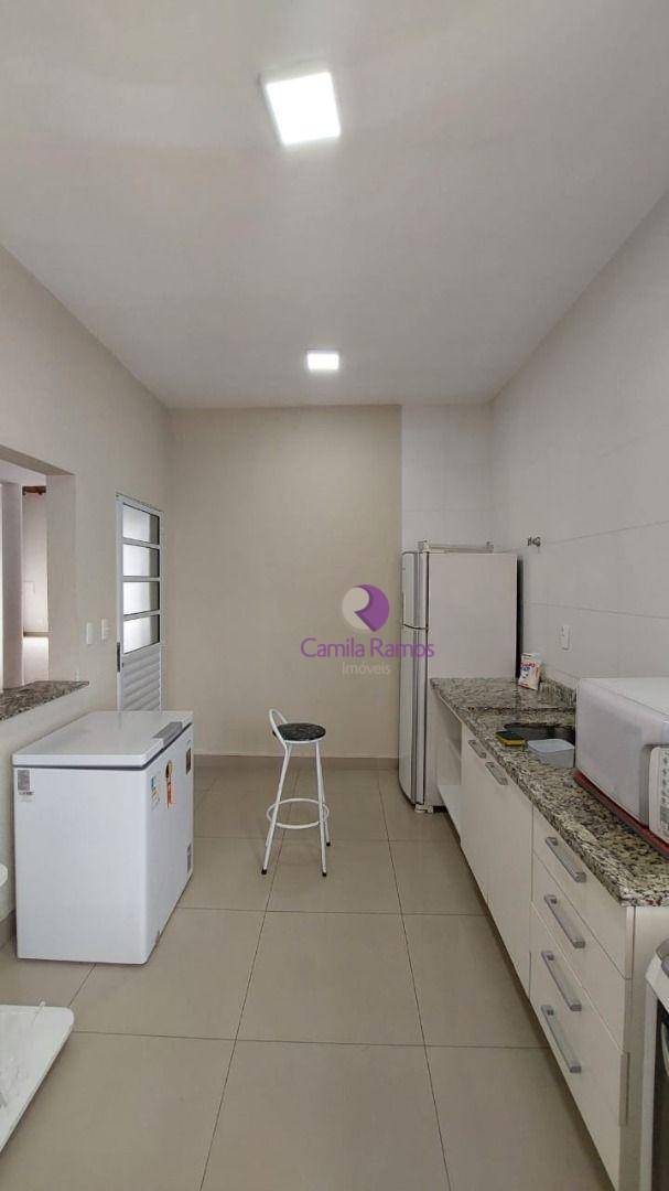 Apartamento para alugar com 2 quartos, 65m² - Foto 3