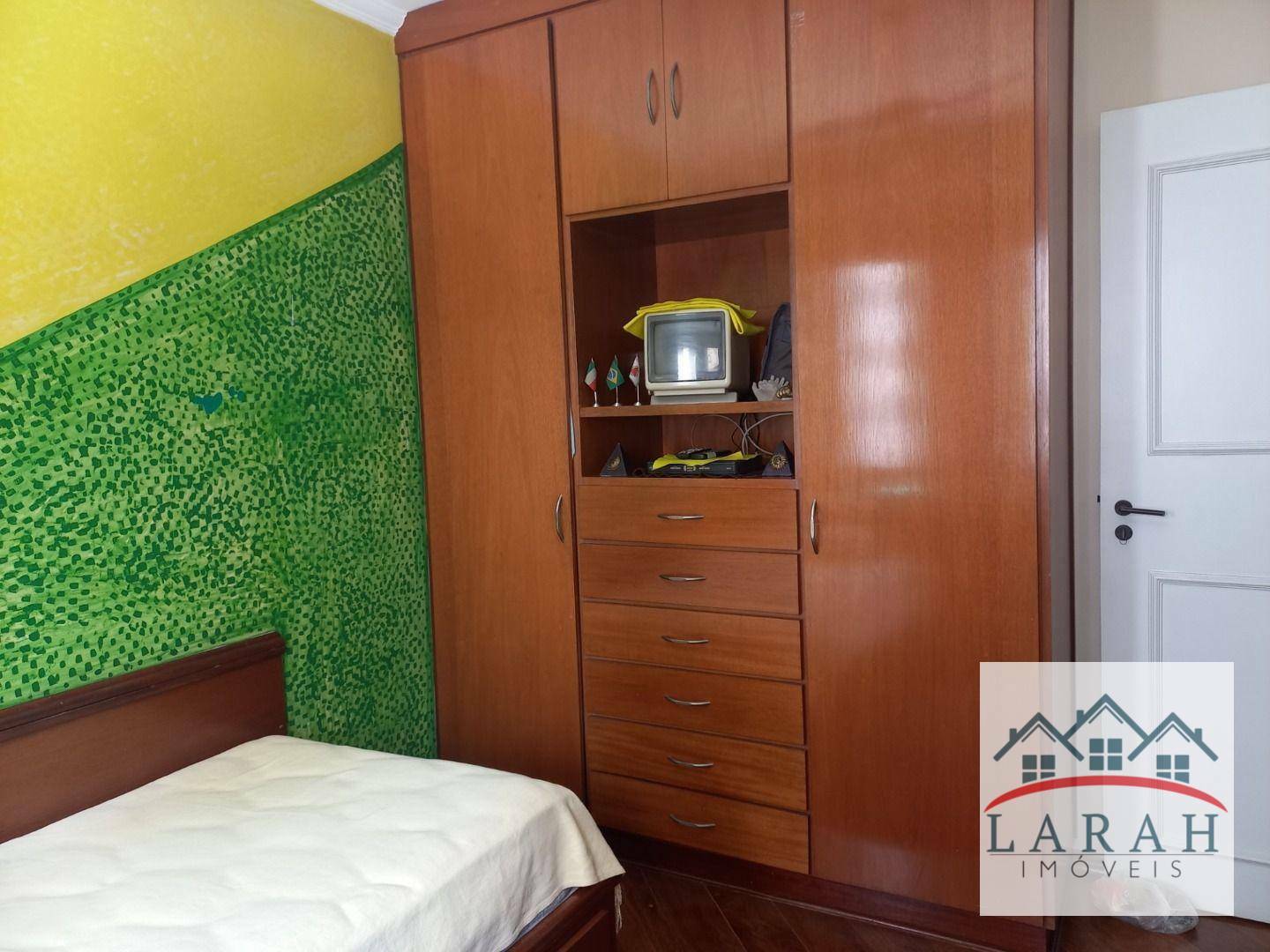 Apartamento à venda com 4 quartos, 160m² - Foto 17