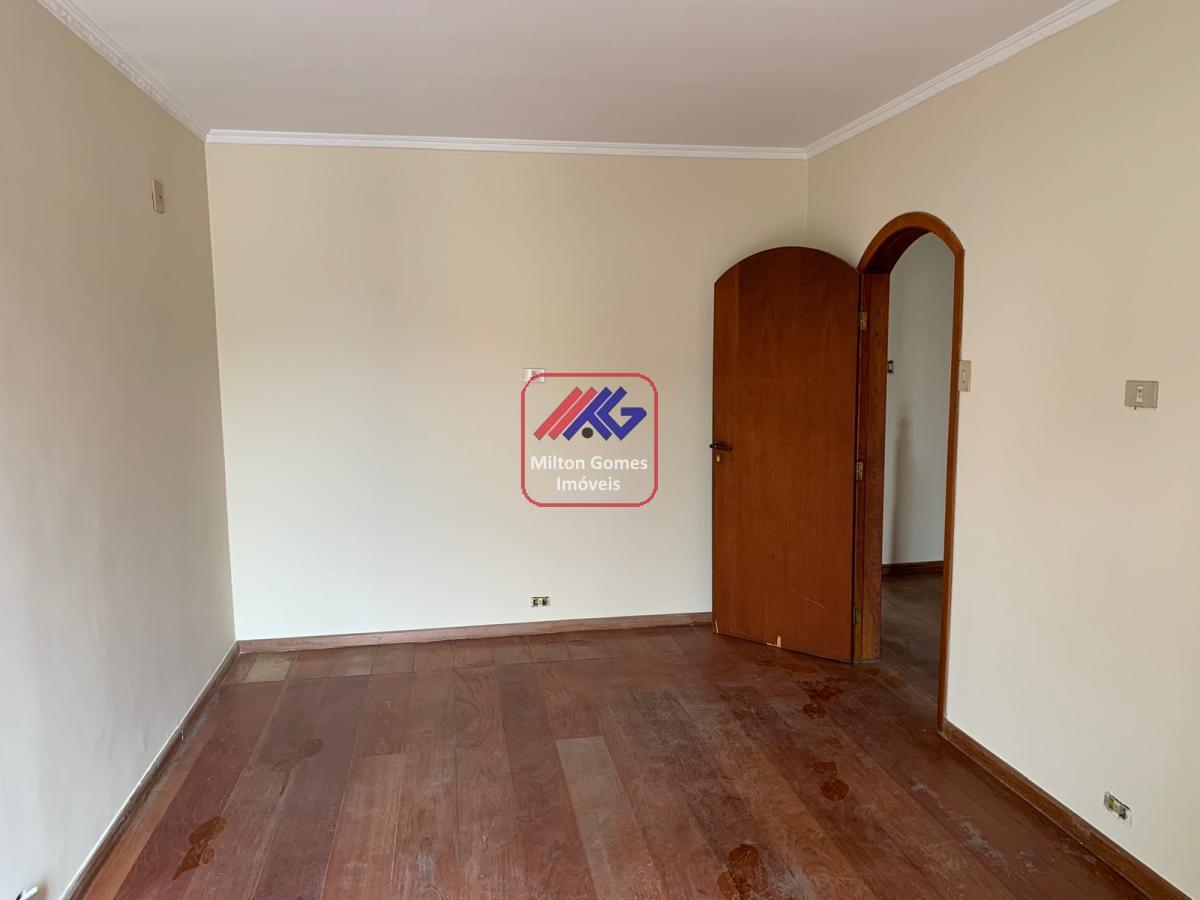 Sobrado para alugar com 3 quartos, 320m² - Foto 38