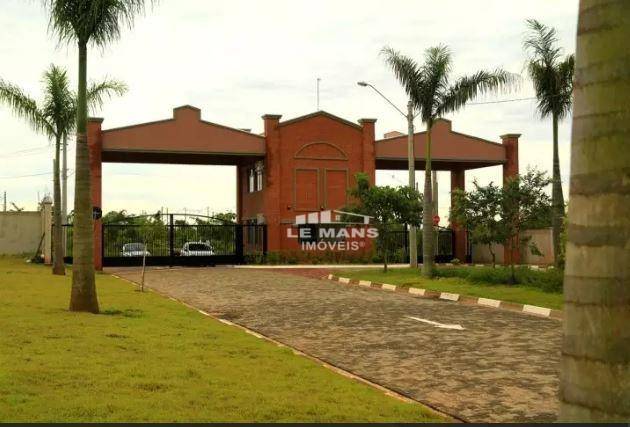 Loteamento e Condomínio, 300 m² - Foto 1