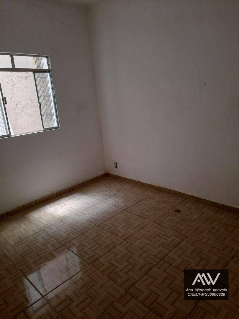 Casa à venda com 4 quartos, 273m² - Foto 15