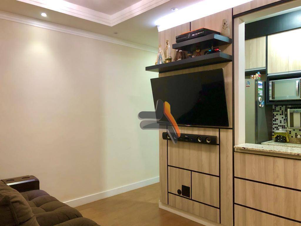 Apartamento à venda com 2 quartos, 63m² - Foto 3