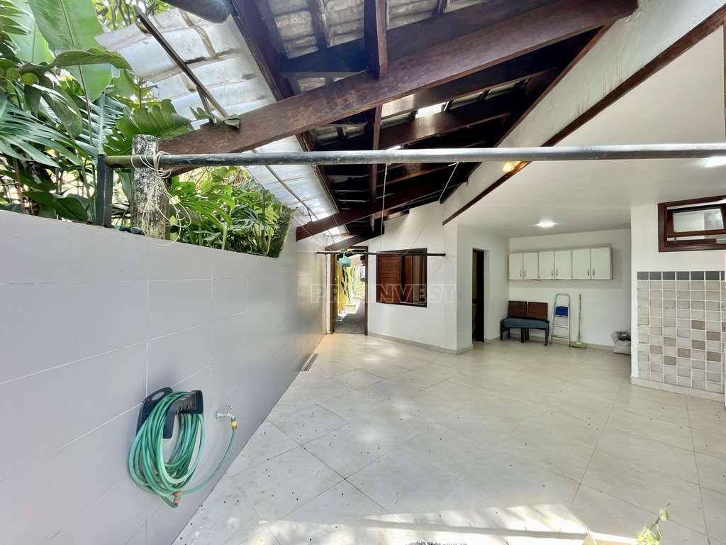 Casa de Condomínio à venda e aluguel com 5 quartos, 850m² - Foto 55