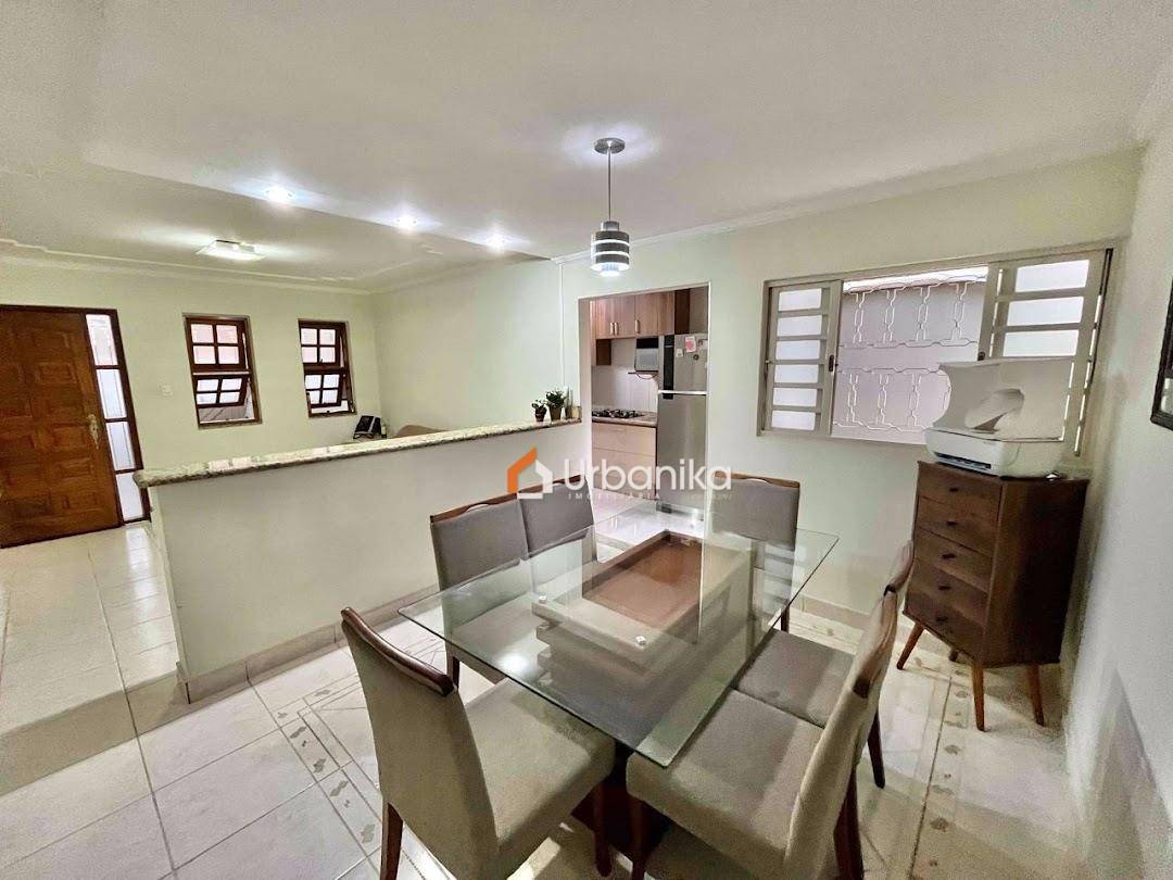 Casa, 2 quartos, 140 m² - Foto 2