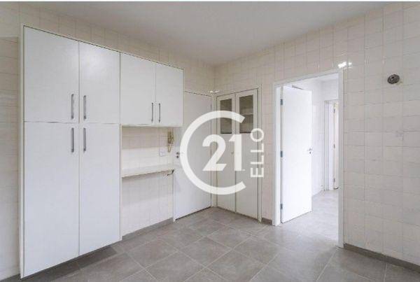 Apartamento à venda com 3 quartos, 134m² - Foto 12