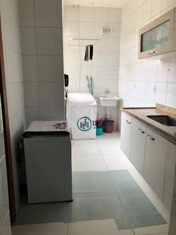 Apartamento à venda com 2 quartos, 70m² - Foto 15