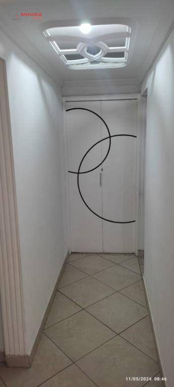 Apartamento à venda com 3 quartos, 98m² - Foto 30