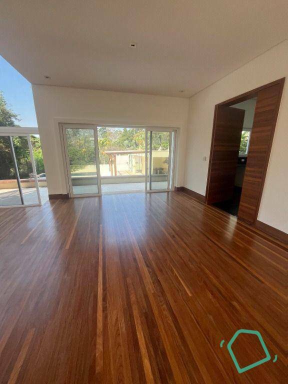 Casa de Condomínio para alugar com 3 quartos, 427m² - Foto 6