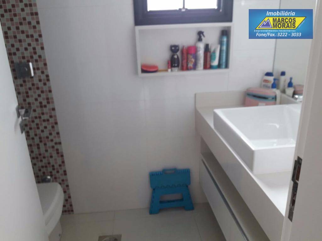 Apartamento à venda com 4 quartos, 246m² - Foto 11