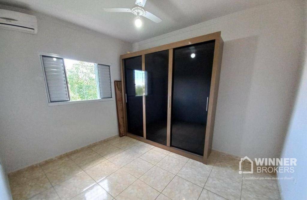 Casa à venda com 3 quartos, 220m² - Foto 8