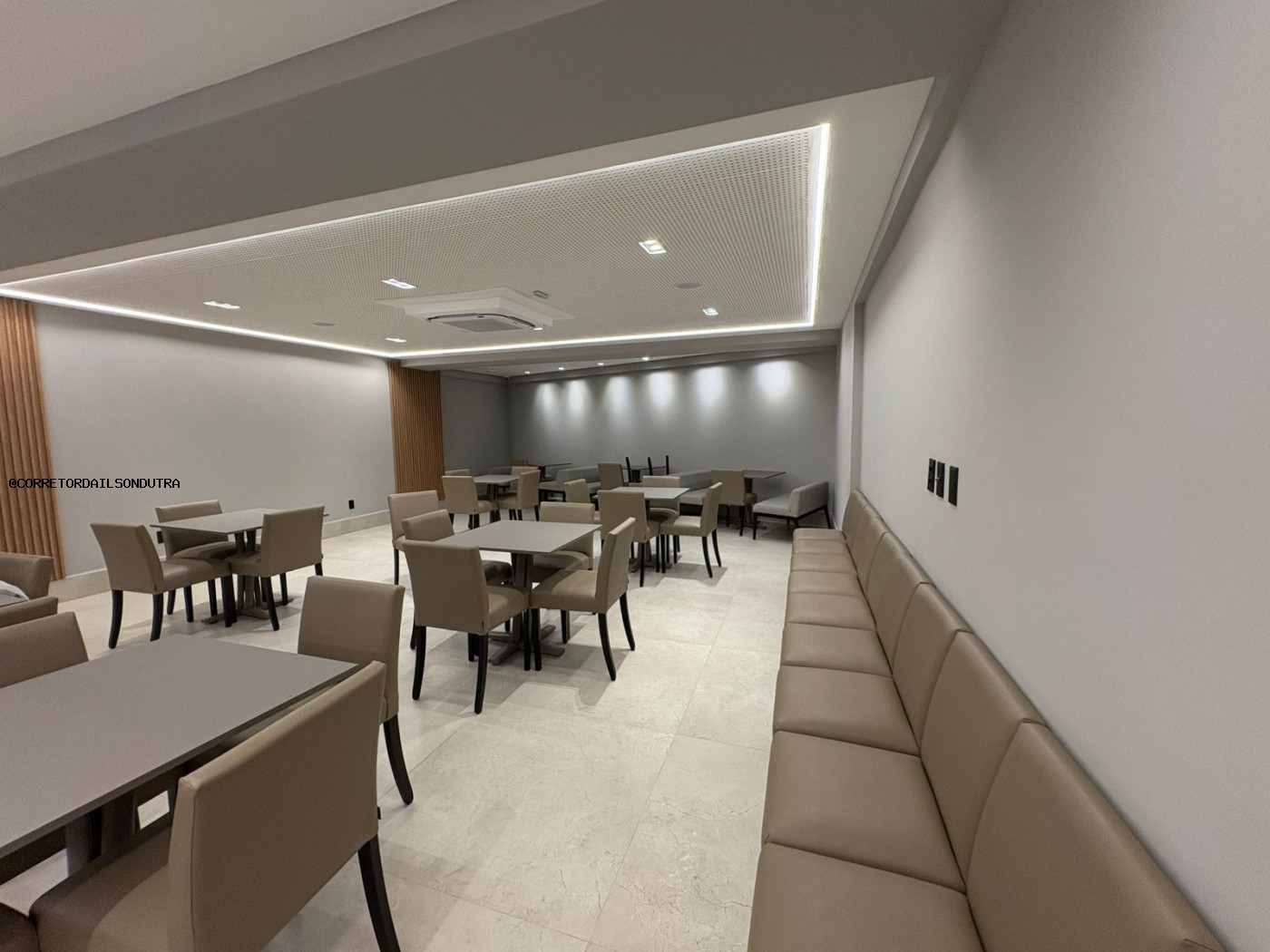 Apartamento à venda com 3 quartos, 149m² - Foto 12