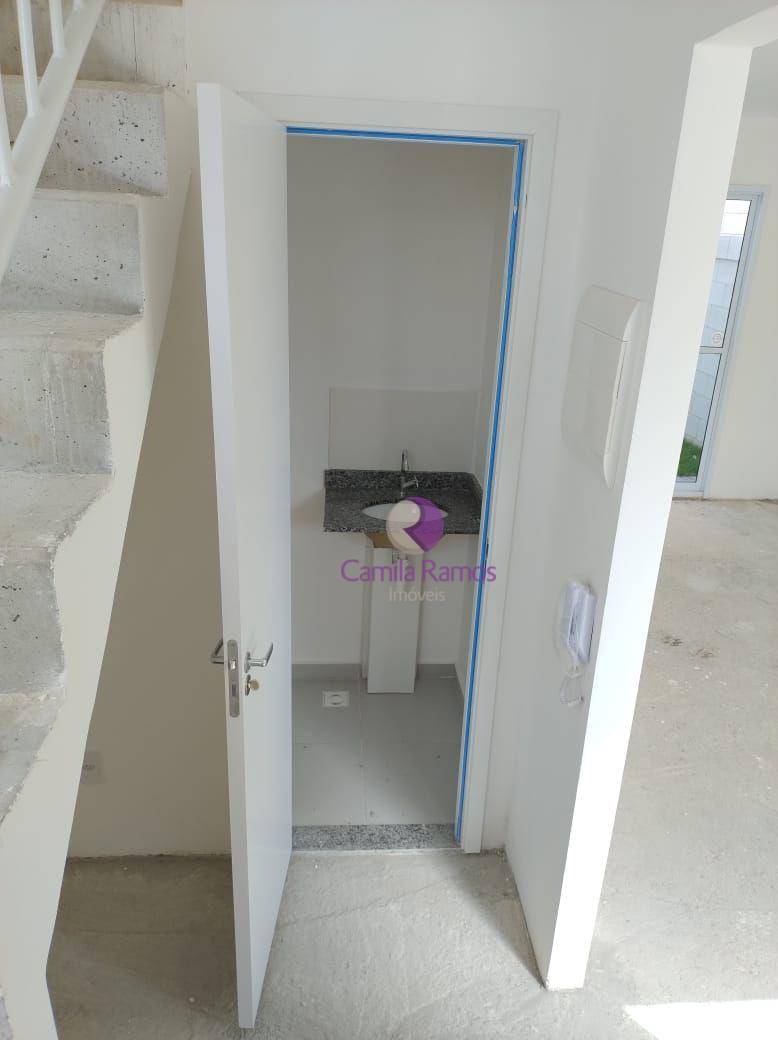 Sobrado à venda com 2 quartos, 61m² - Foto 12