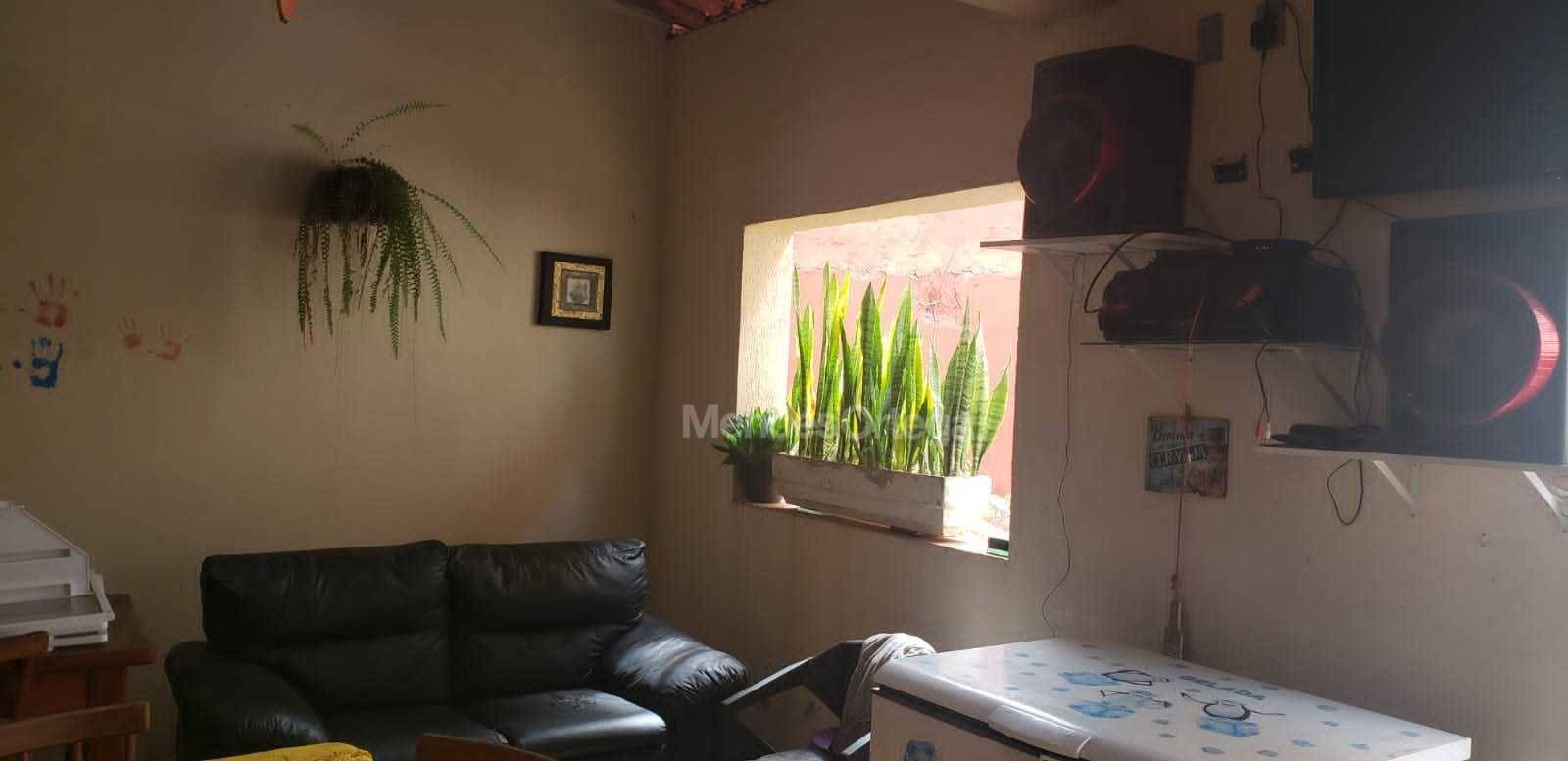 Casa à venda com 3 quartos, 105m² - Foto 3