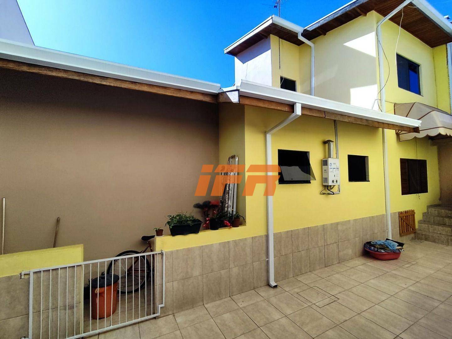 Sobrado à venda com 5 quartos, 269m² - Foto 30