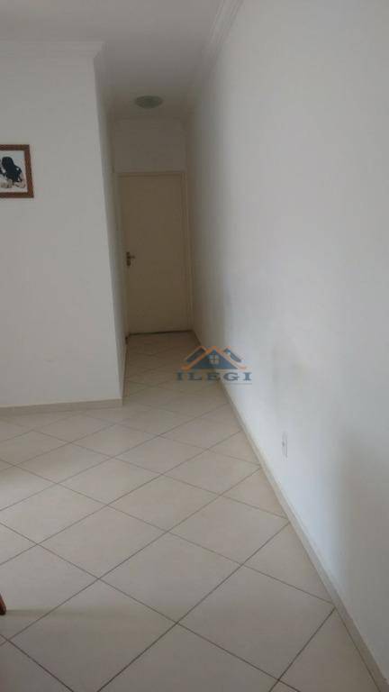 Apartamento à venda com 2 quartos, 63m² - Foto 5