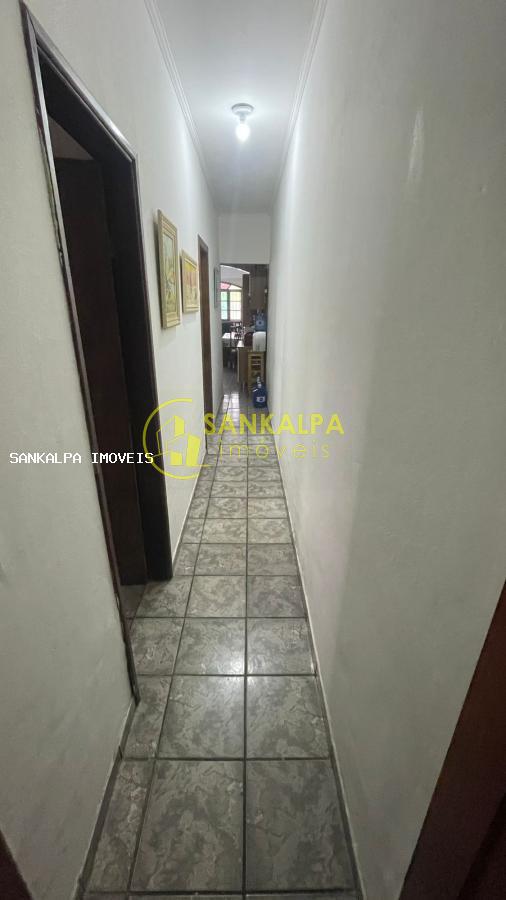 Casa à venda com 2 quartos, 91m² - Foto 11