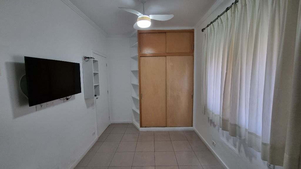 Apartamento à venda com 3 quartos, 130m² - Foto 13