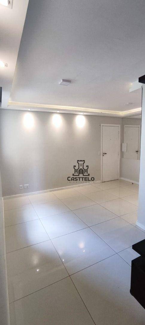 Apartamento à venda com 2 quartos, 55m² - Foto 2