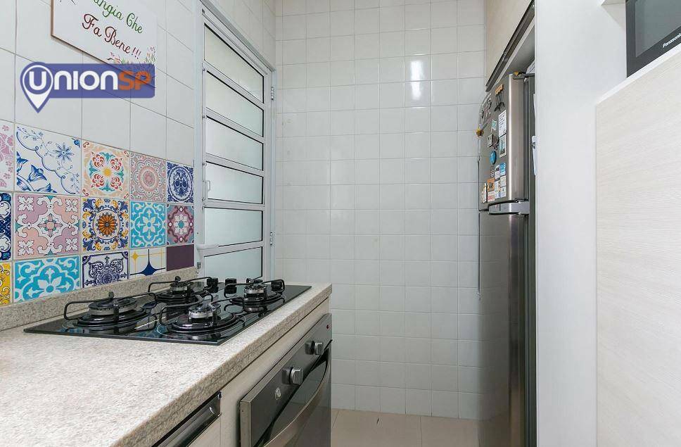 Apartamento à venda com 2 quartos, 74m² - Foto 9