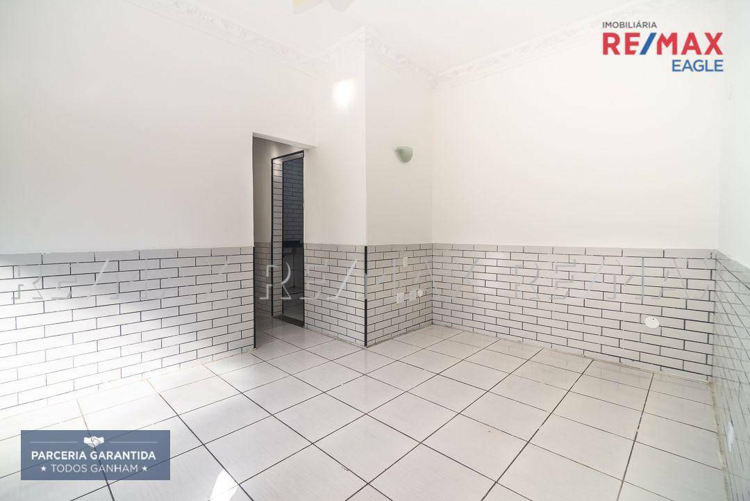 Apartamento à venda com 2 quartos, 60m² - Foto 1