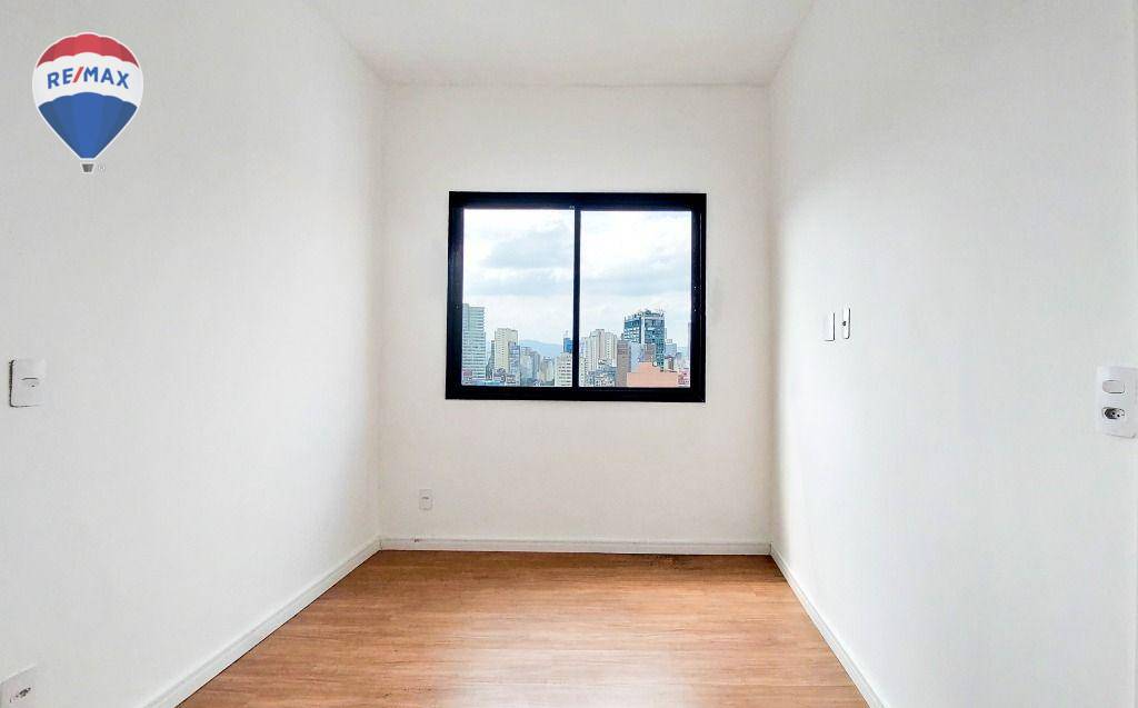 Apartamento para alugar com 1 quarto, 33m² - Foto 6