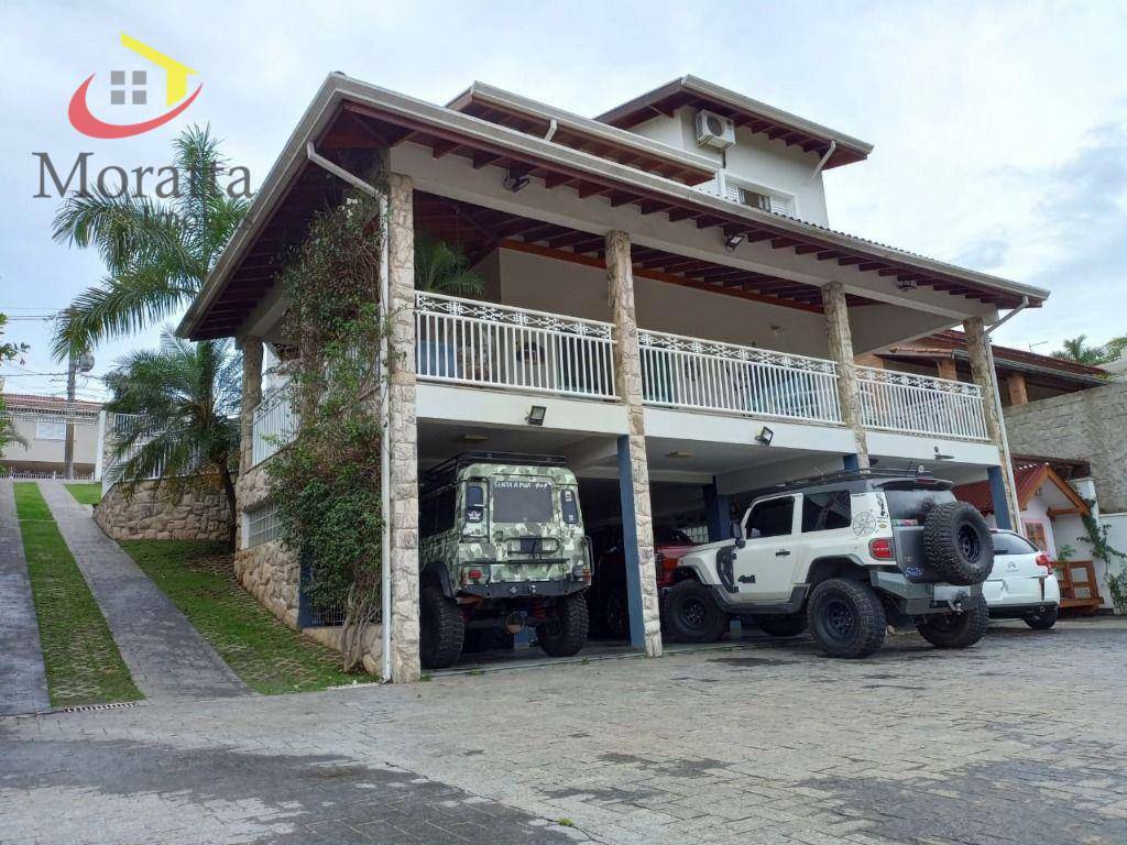 Casa de Condomínio à venda com 3 quartos, 450m² - Foto 1