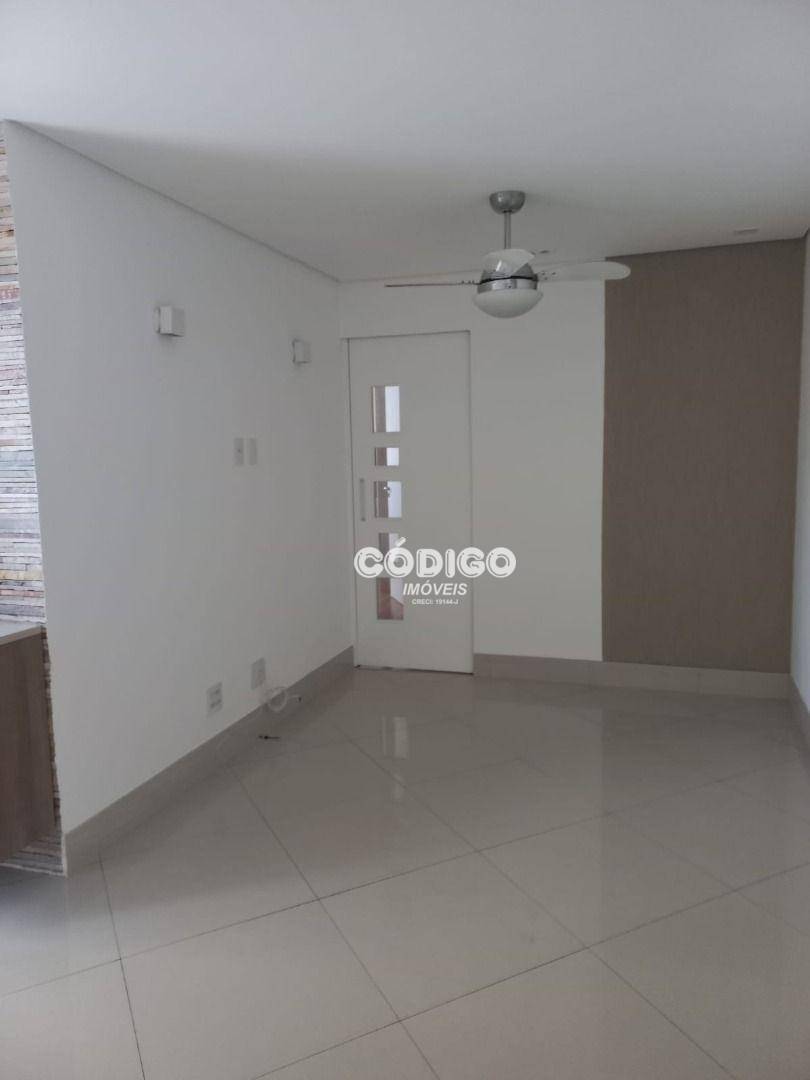 Apartamento à venda com 2 quartos, 54m² - Foto 2