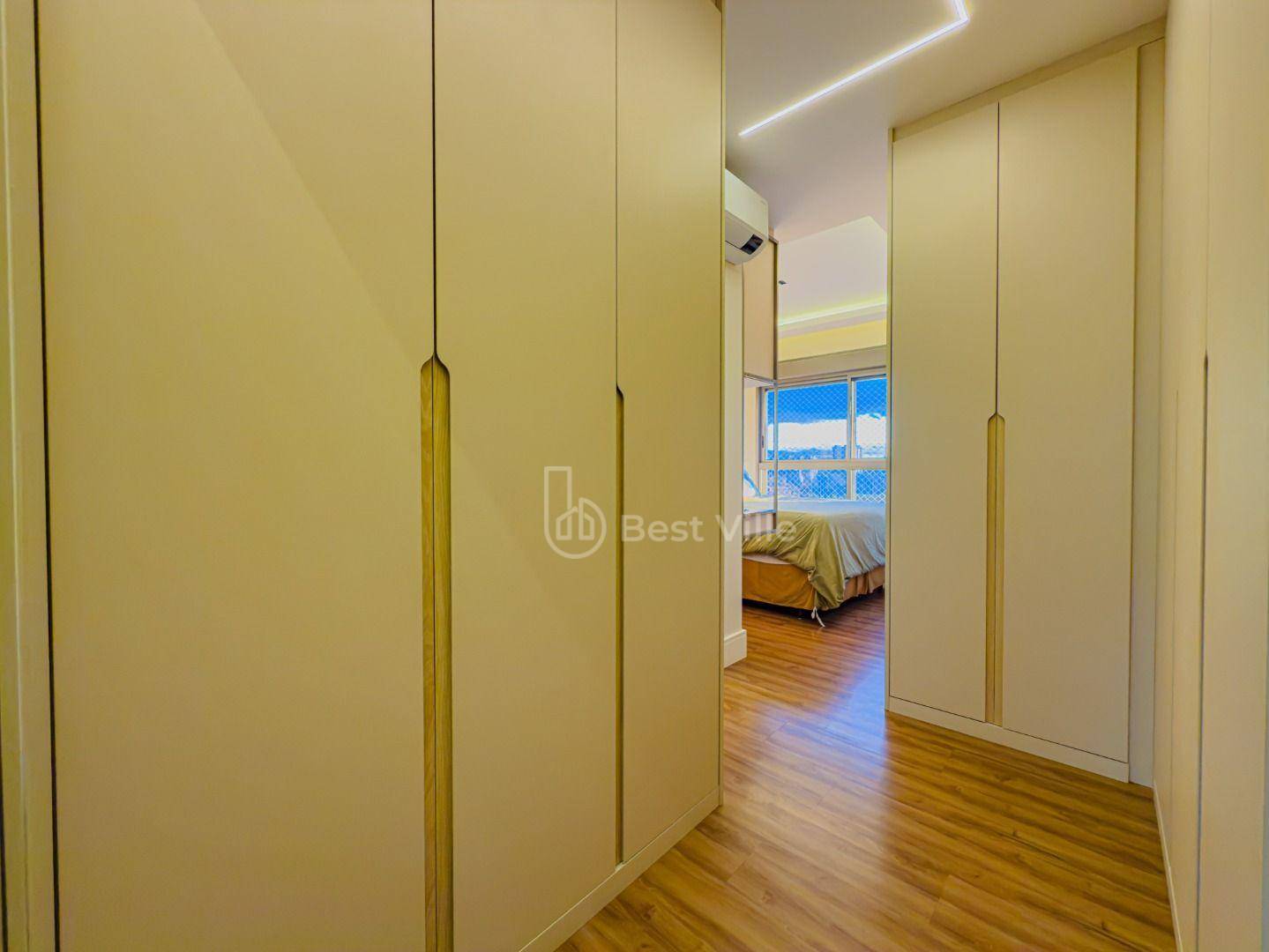 Apartamento à venda com 3 quartos, 123m² - Foto 9