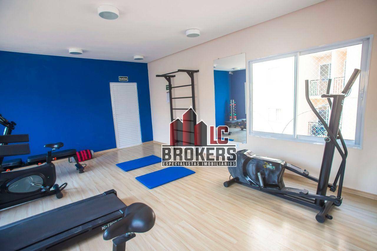 Apartamento à venda com 2 quartos, 45m² - Foto 11