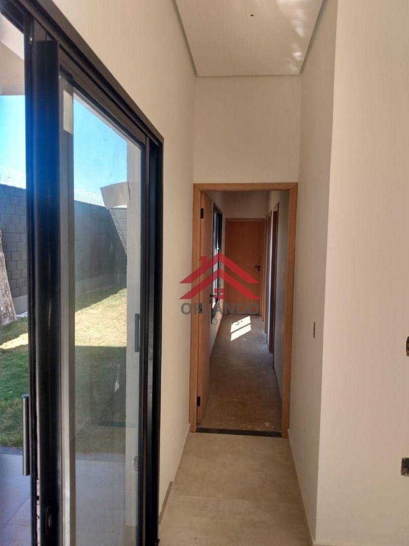 Casa à venda com 2 quartos, 110m² - Foto 3