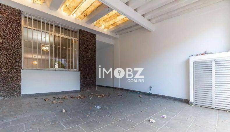 Casa à venda com 3 quartos, 180m² - Foto 19