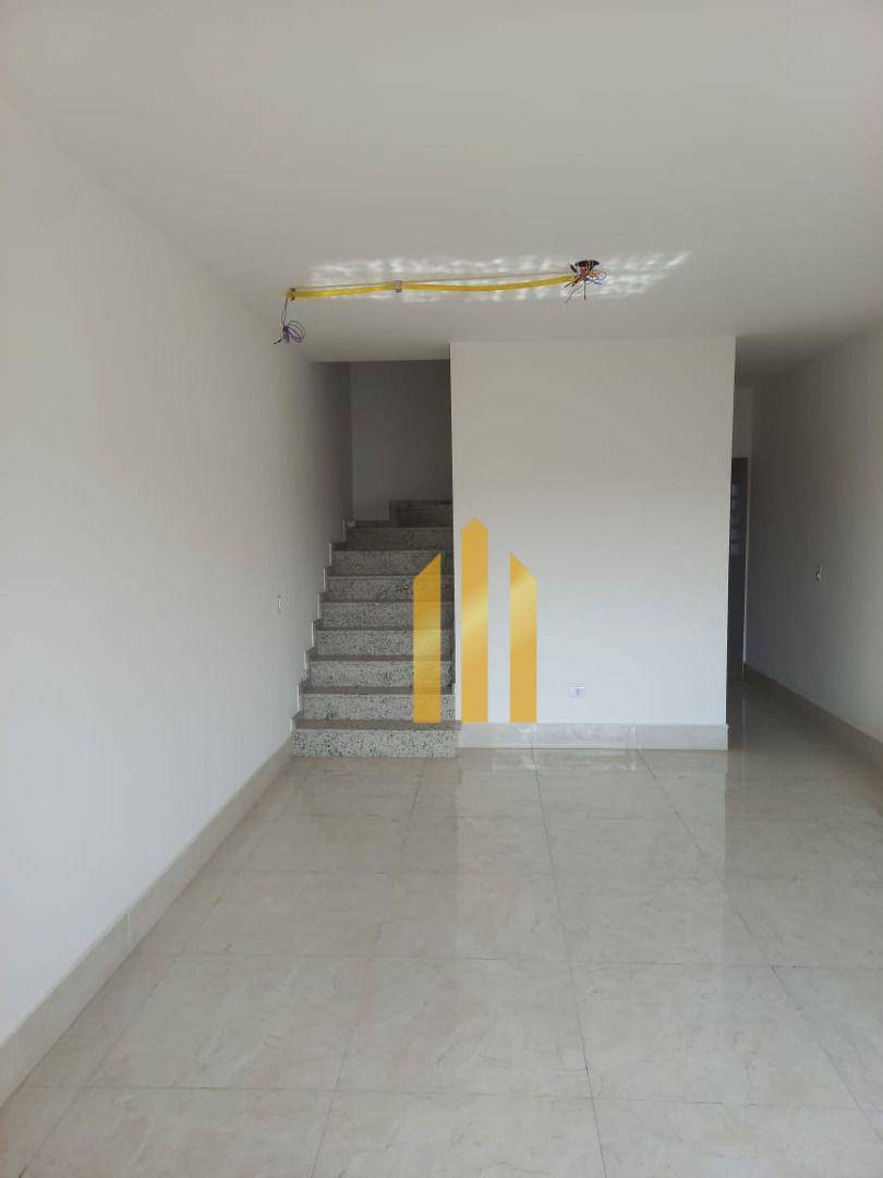 Sobrado à venda com 3 quartos, 180m² - Foto 70