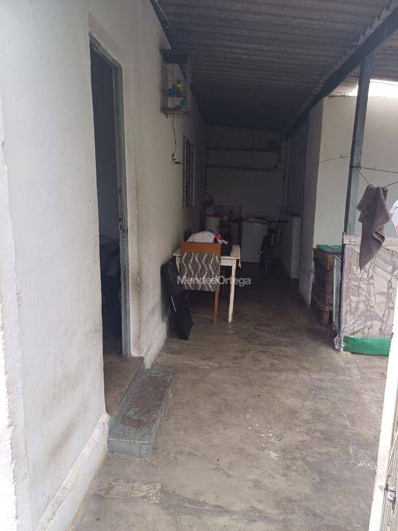 Casa à venda com 5 quartos, 280m² - Foto 22