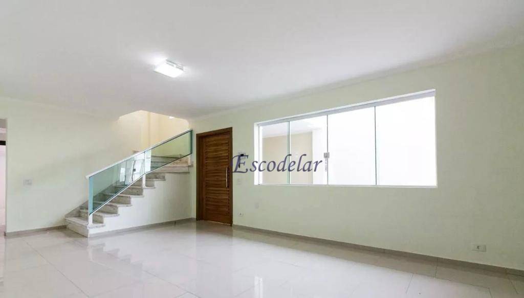 Sobrado à venda com 3 quartos, 200m² - Foto 3