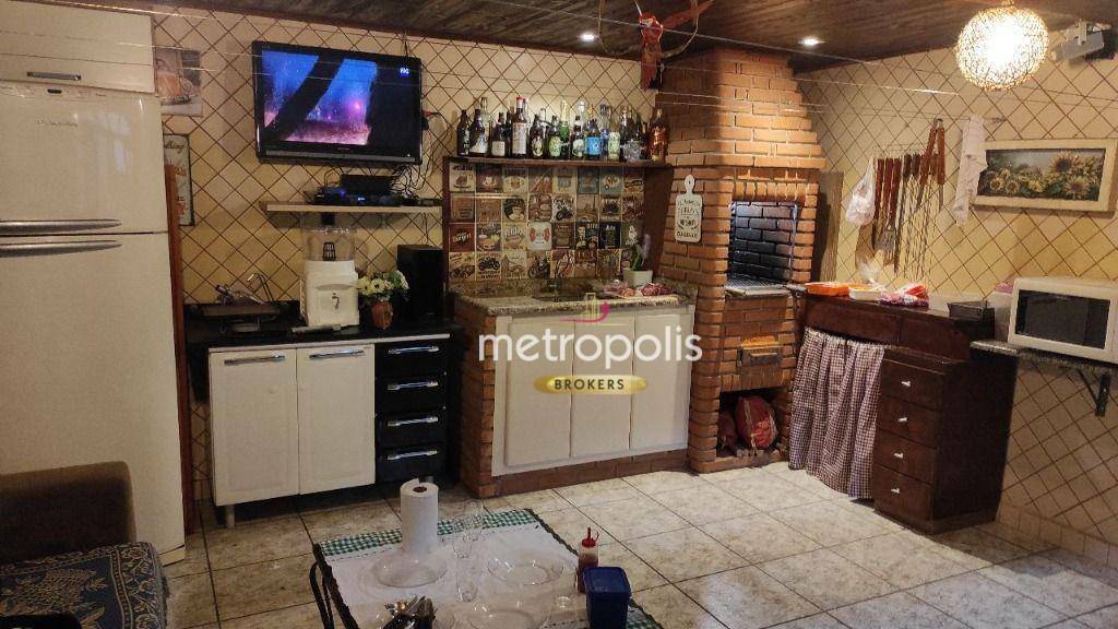 Sobrado à venda com 4 quartos, 180m² - Foto 35